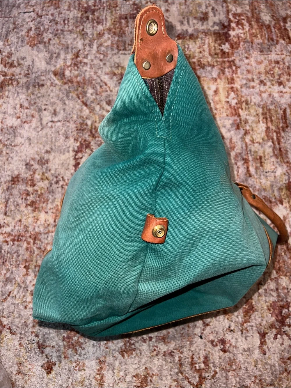 Vintage green duffle bag with leather handles